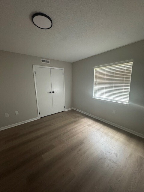 Photo - Deerfield Apartments