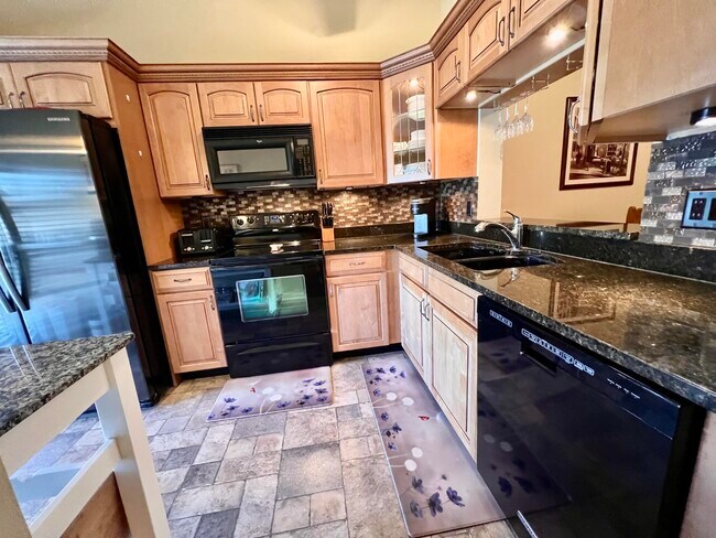 Photo - 3328 Lucerne Park Dr