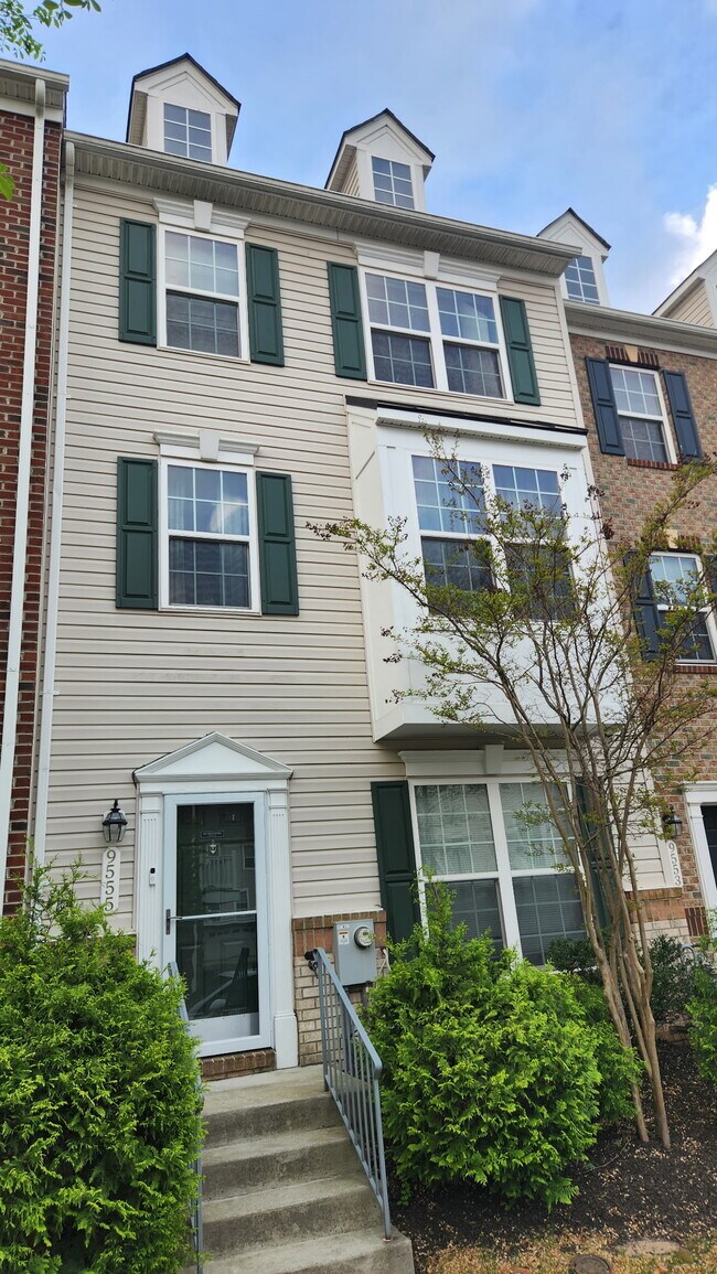 Photo - 9555 Weshurst Ln Townhome