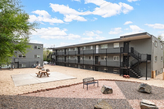 Photo - Jasmine Springs