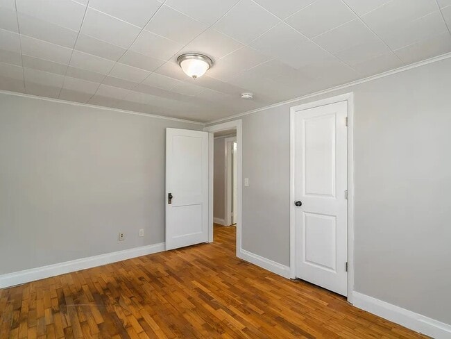 Photo - 6006 Fayette Ln