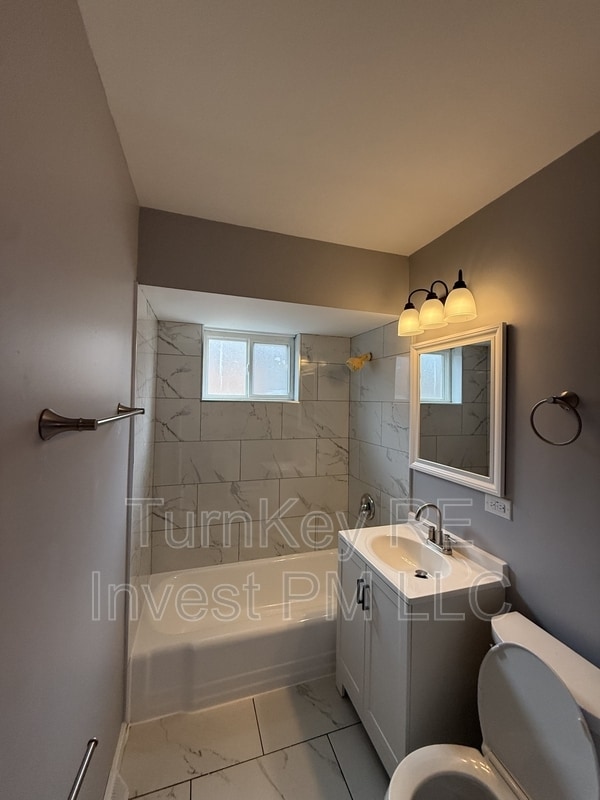 Photo - 7732 S Lotus Ave