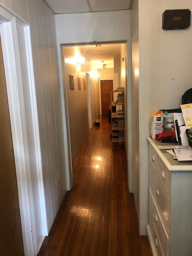 Photo - 88-90 Lowell Street Unidad 1