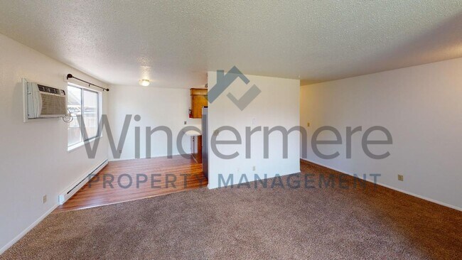 Photo - Taus194 Unit 194