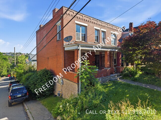 Photo - 301 Linnview Ave