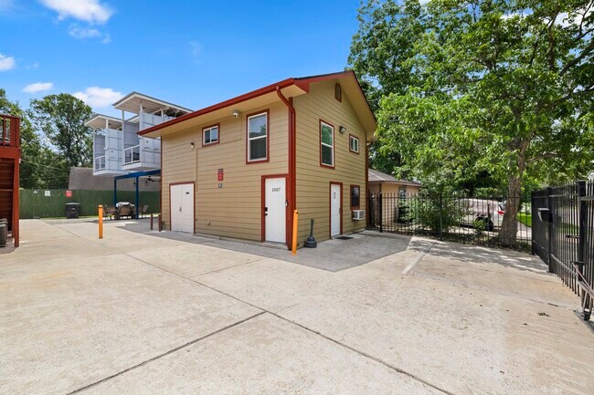 Photo - 1007 Eddington St Unit 1007