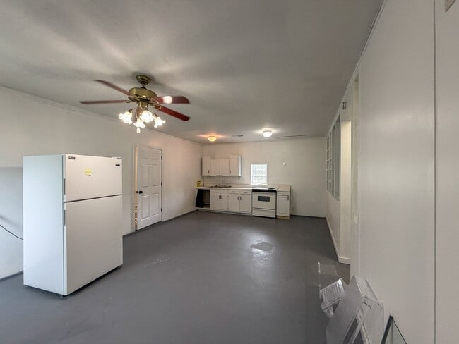 Photo - 3520 Oakridge Ave