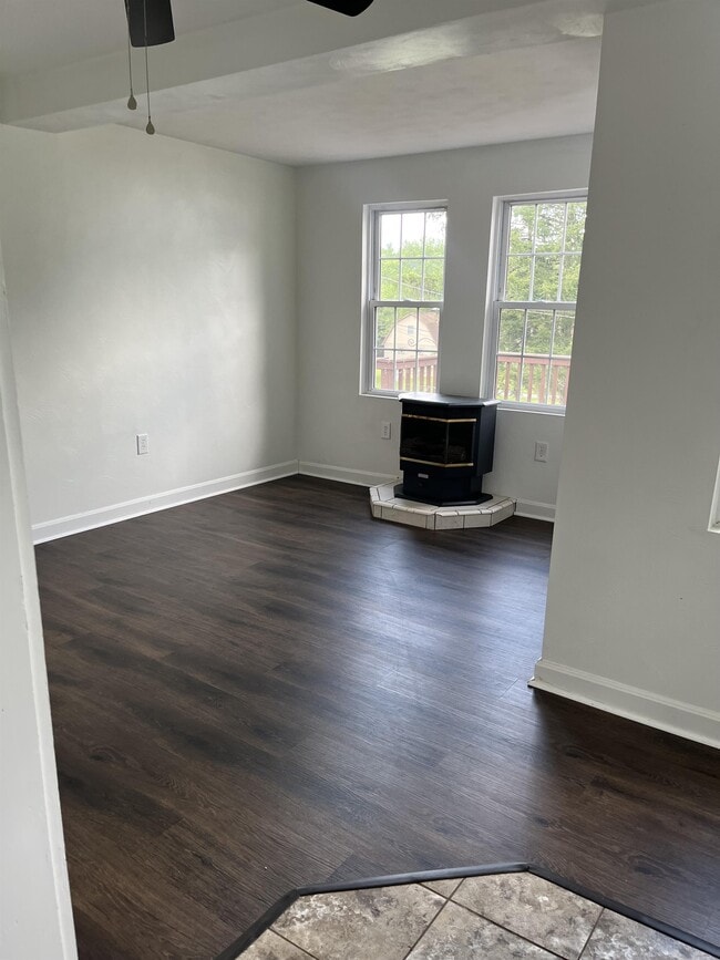 Photo - 4765 W Newton Rd