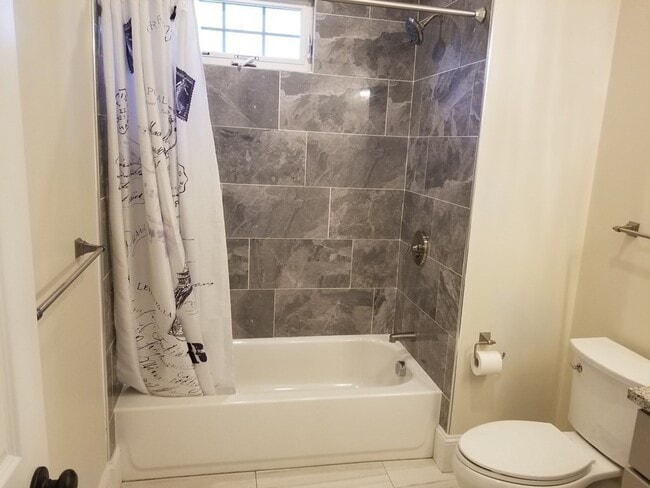 21 Brookledge St Unit 2R