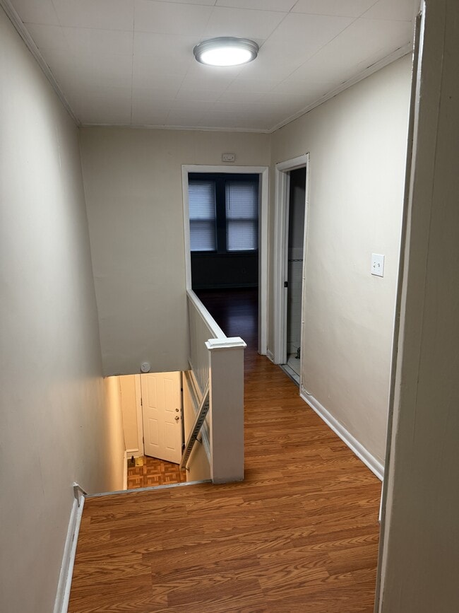 Photo - 7019 Charles St