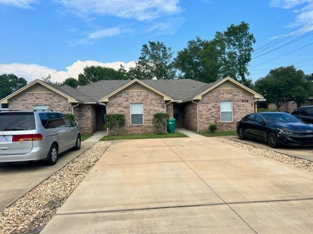 Photo - 879 Fairview Dr Townhome