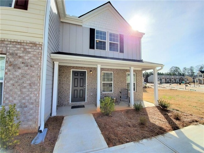 Building Photo - 2529 Piering Dr