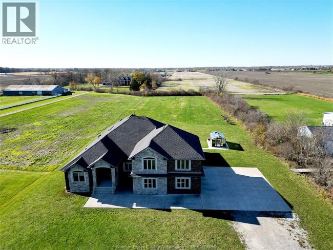 Photo - 7835 Broderick Rd