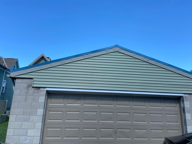 Photo - 216 Seminary Ave Unit Garage