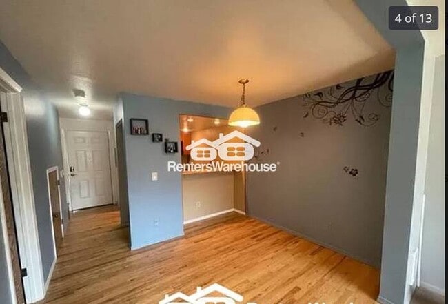 Photo - Available 3/1 Unit F103