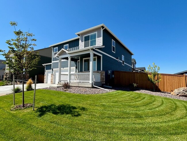 Building Photo - Beautiful Upgrades on 4-Bed 3-Bath Newer Home in Wellington