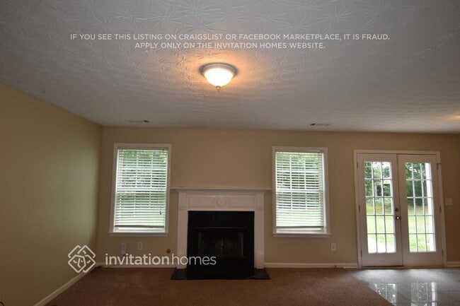 Photo - 2327 Pierce Way