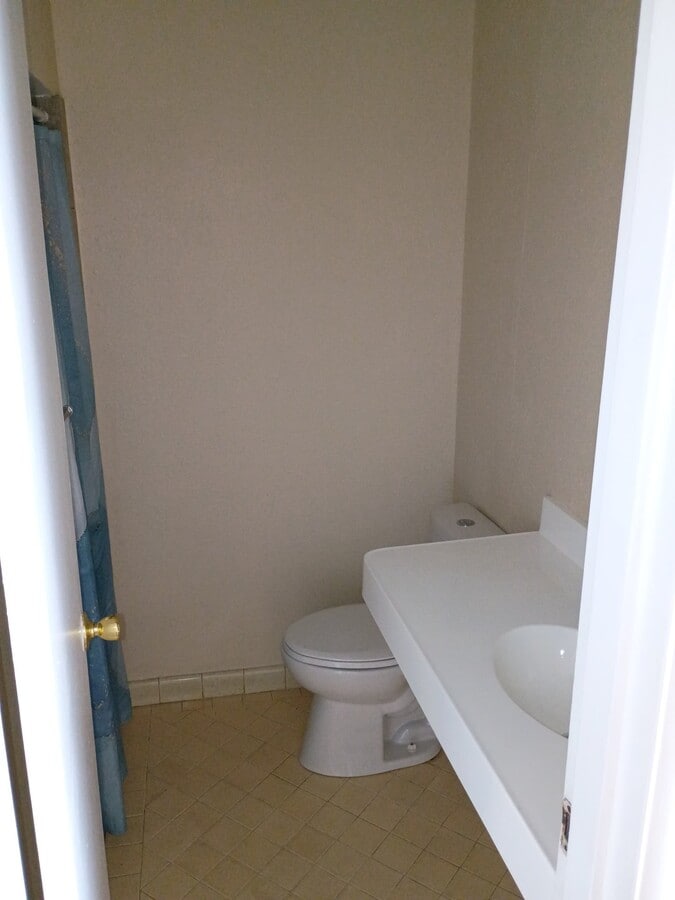 Photo - 1300 N Oregon St Unit 215