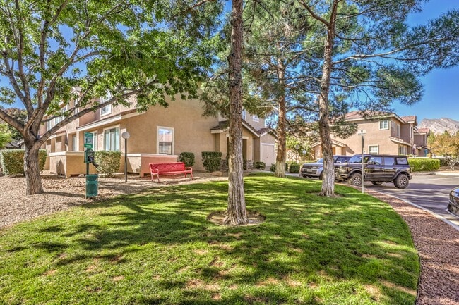 9901 Trailwood Dr