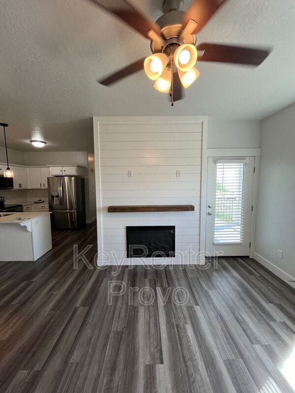 Building Photo - 681 N 380 W Rental