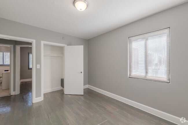 2 BR, 1 BA