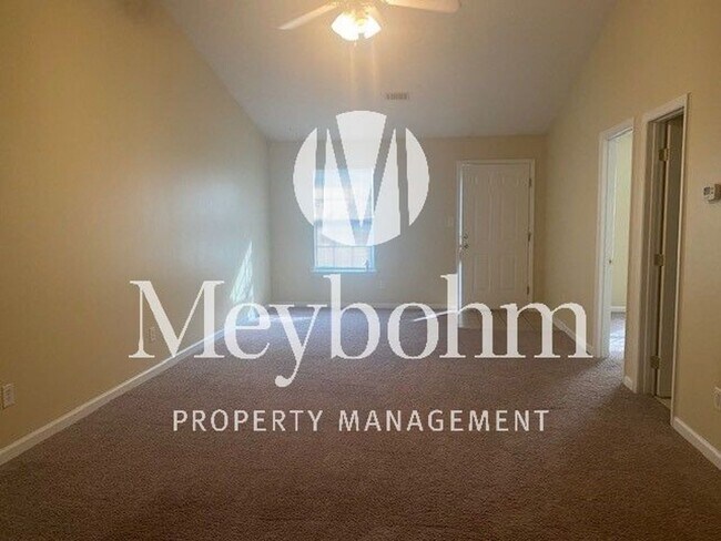 Photo - 325 Greendale Place - Villages of Greenbrier