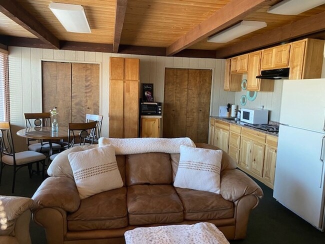 Photo - log Cabin in the heart of Terrebonne Oregon