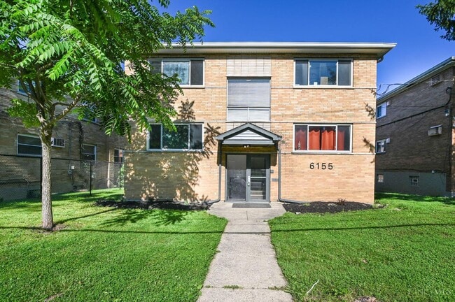 Photo - 6155 Ridge Ave Unit 2