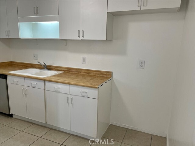 Photo - 2064 Evergreen St