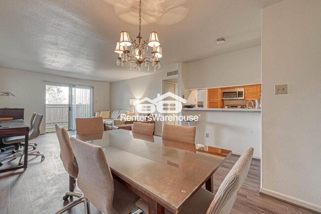 Building Photo - 8433 Hearth Dr