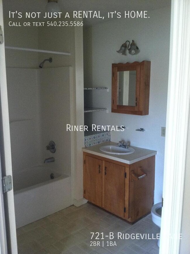 Photo - 721 Ridgeville Ln