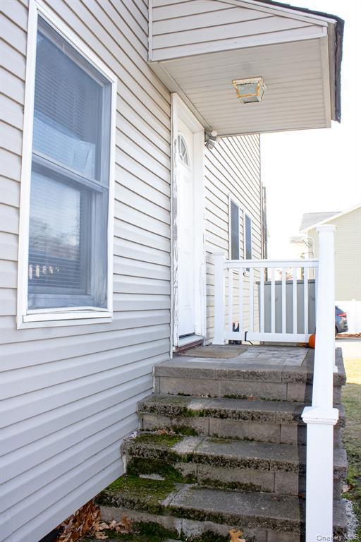 Photo - 800 Deer Pk Rd