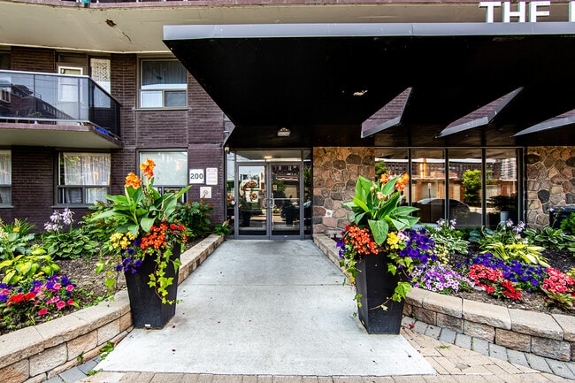 Lord Dufferin Apartments