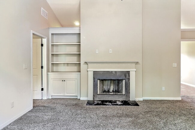 Photo - 100 Comet Ct