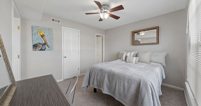 Bedroom-02-Seahawk-Retreat-Wilmington