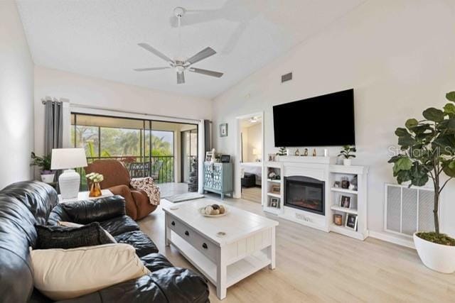 Photo - 4482 Weybridge St Unit 62
