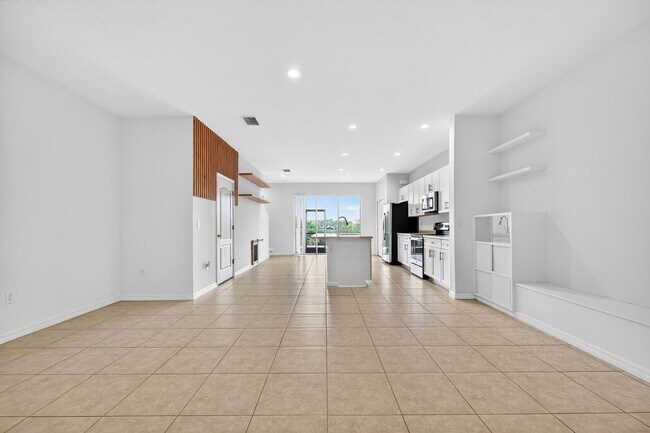 8667 Canyon Creek Trail