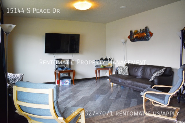 Photo - 15144 Peace Dr