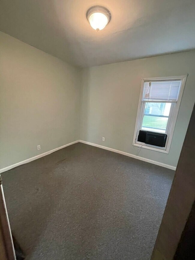 Photo - 1104 Anderson Ave Unit Lower