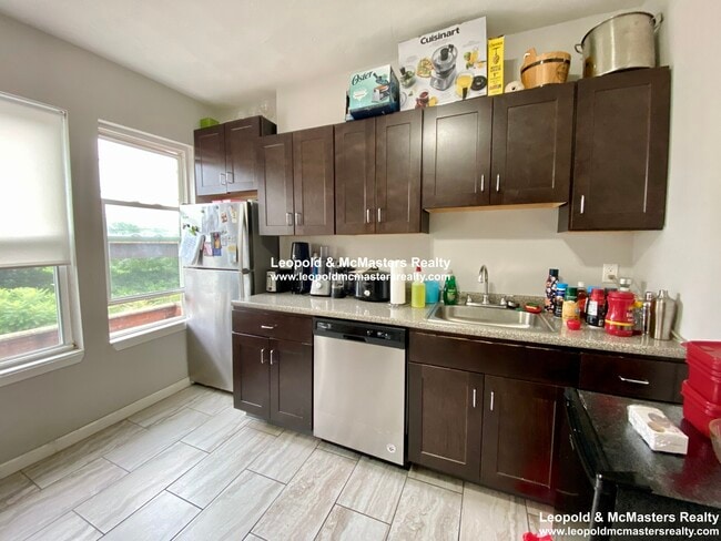 Photo - 102 Sydney St Unidad 2ST