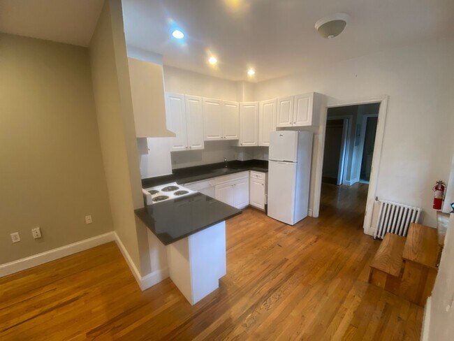 Photo - 106 Charles St Unit G