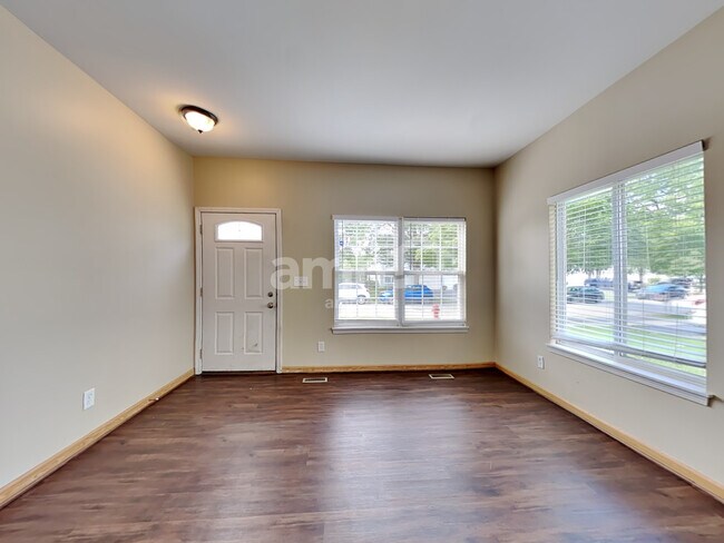 Photo - 14017 Emerald Ct