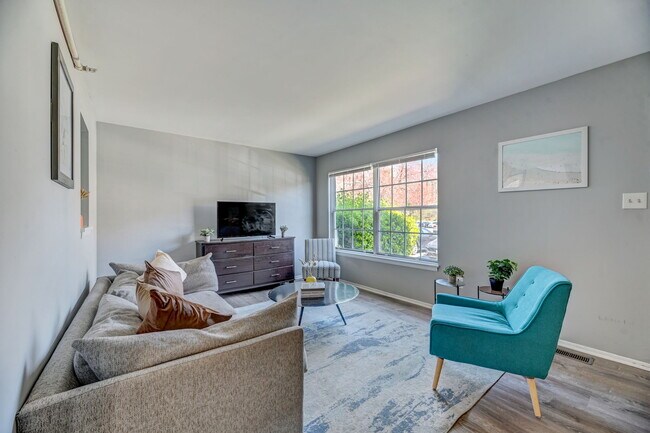 4805 Berwyn House Rd