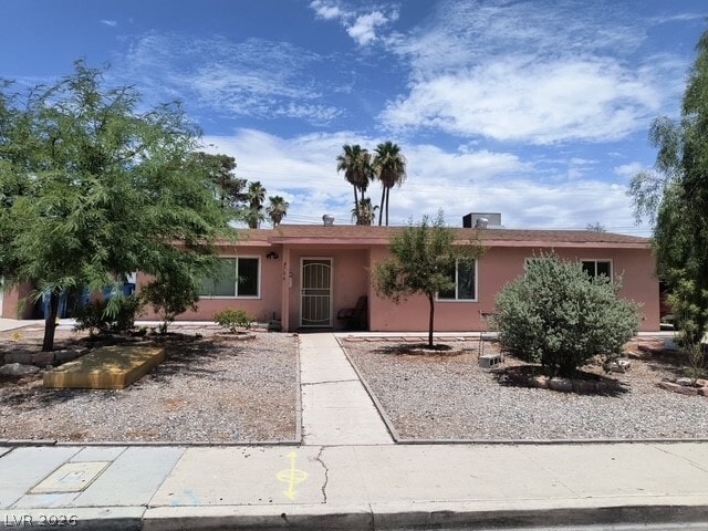 Building Photo - 4706 Garden Pl