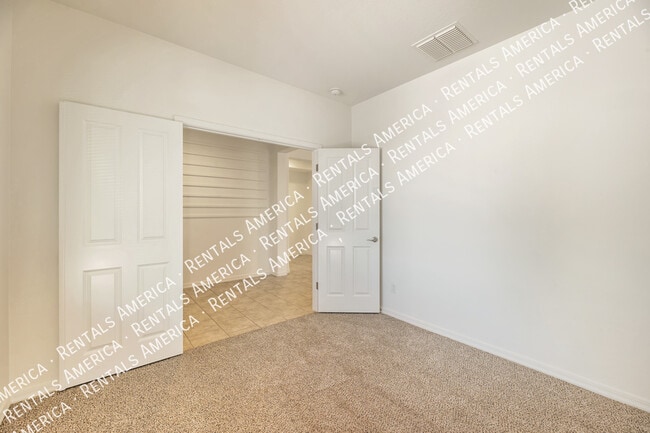 Photo - 1081 W Deoni Trail