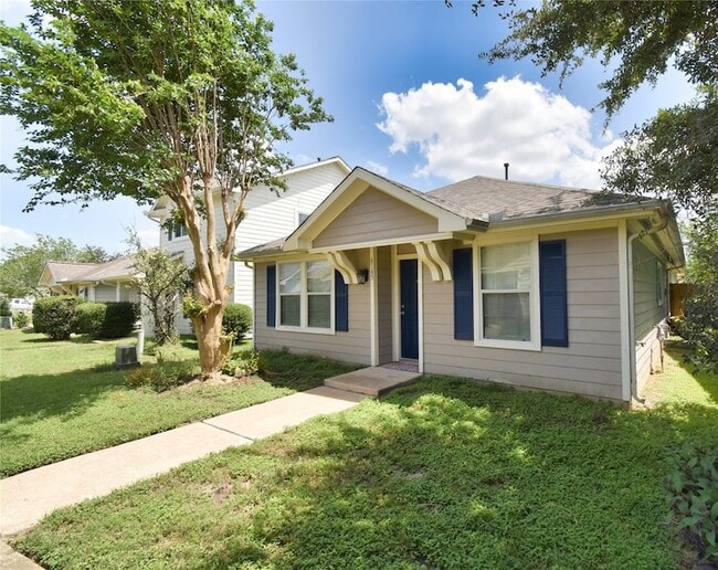 Photo - 6145 Settlers Square Ln