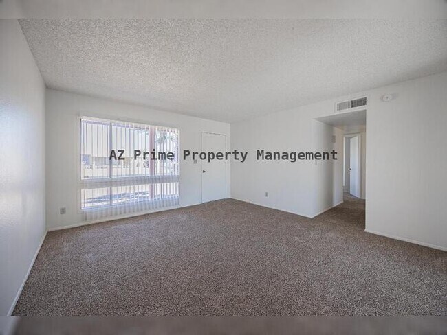 Photo - 8821 W Sahuaro Dr