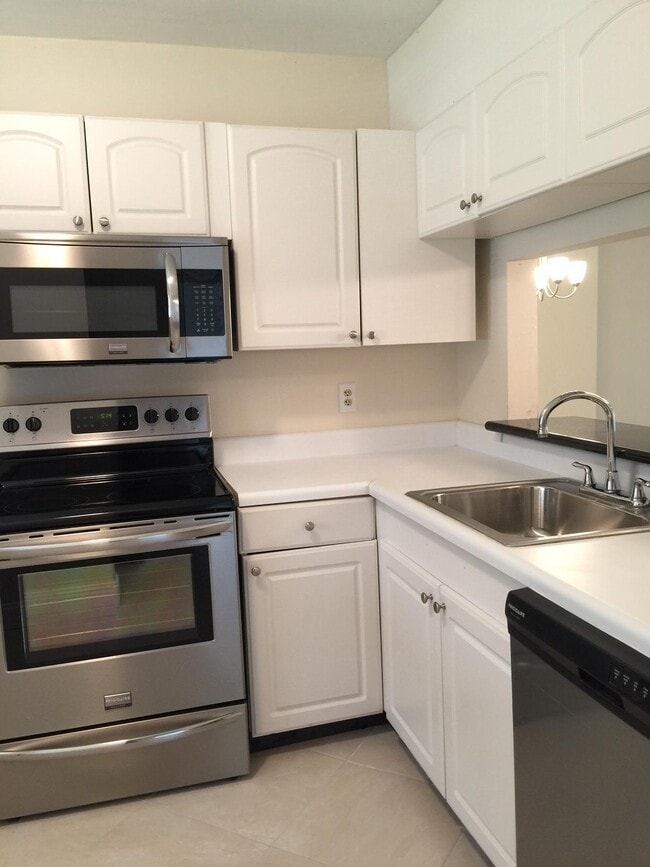 Photo - 6772 Palmetto Cir S Unit 104