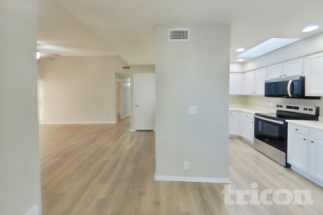 Photo - 14239 N 50th Dr