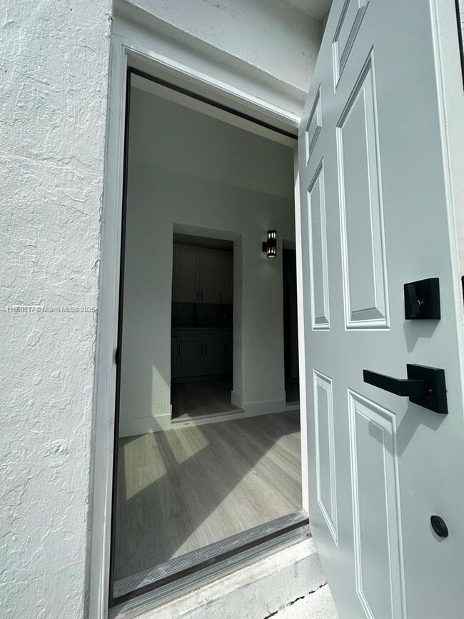 Building Photo - 1090 NW 77th St Unit Rear Rental